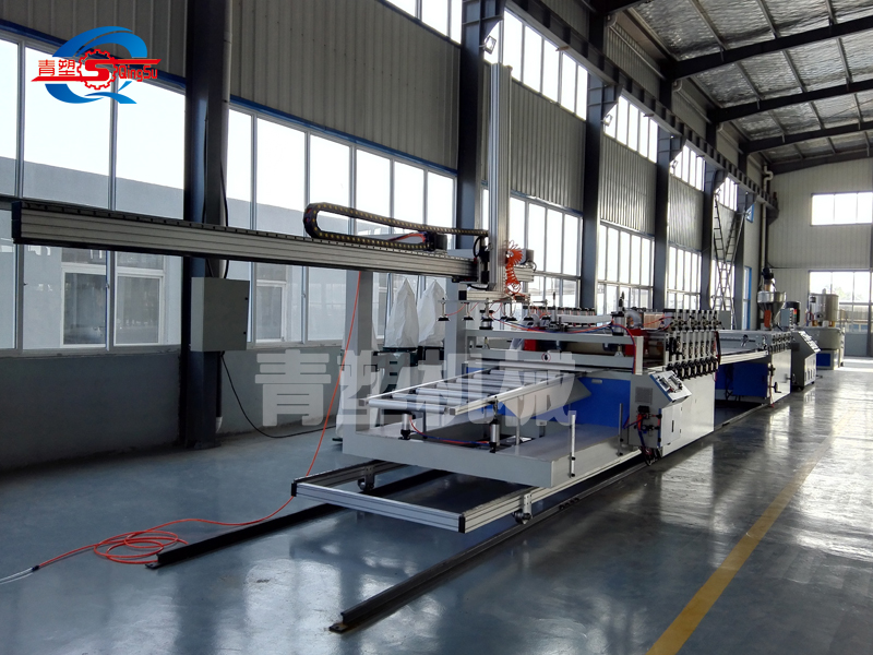 PVC結皮發泡板生產線SJSZ80/156